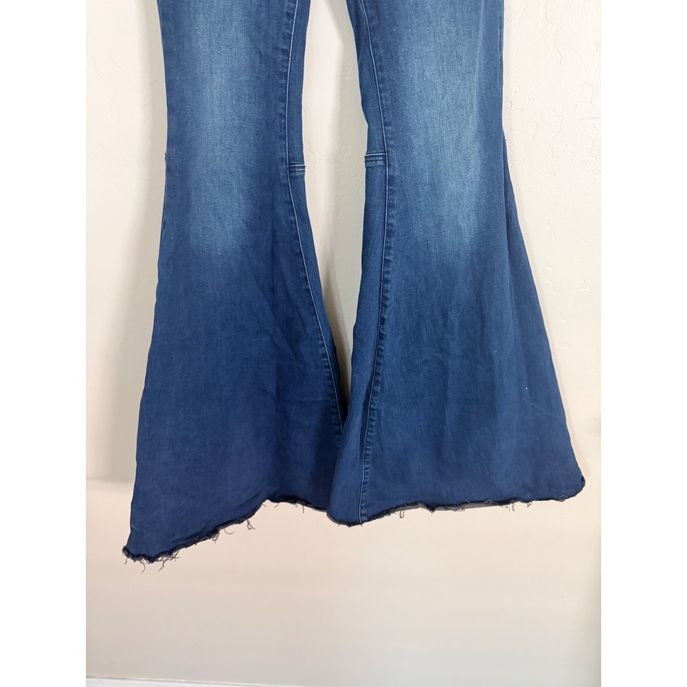 Free People We The Free Just Float On Flare Jeans Blue High Rise Bell Bottom 26 - Picture 3 of 9